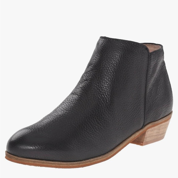 Software Ankle Boots 8.5 Wide - Picture 1 of 3